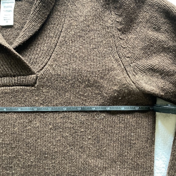 Patagonia Lambswool sweater - Picture 4 of 5